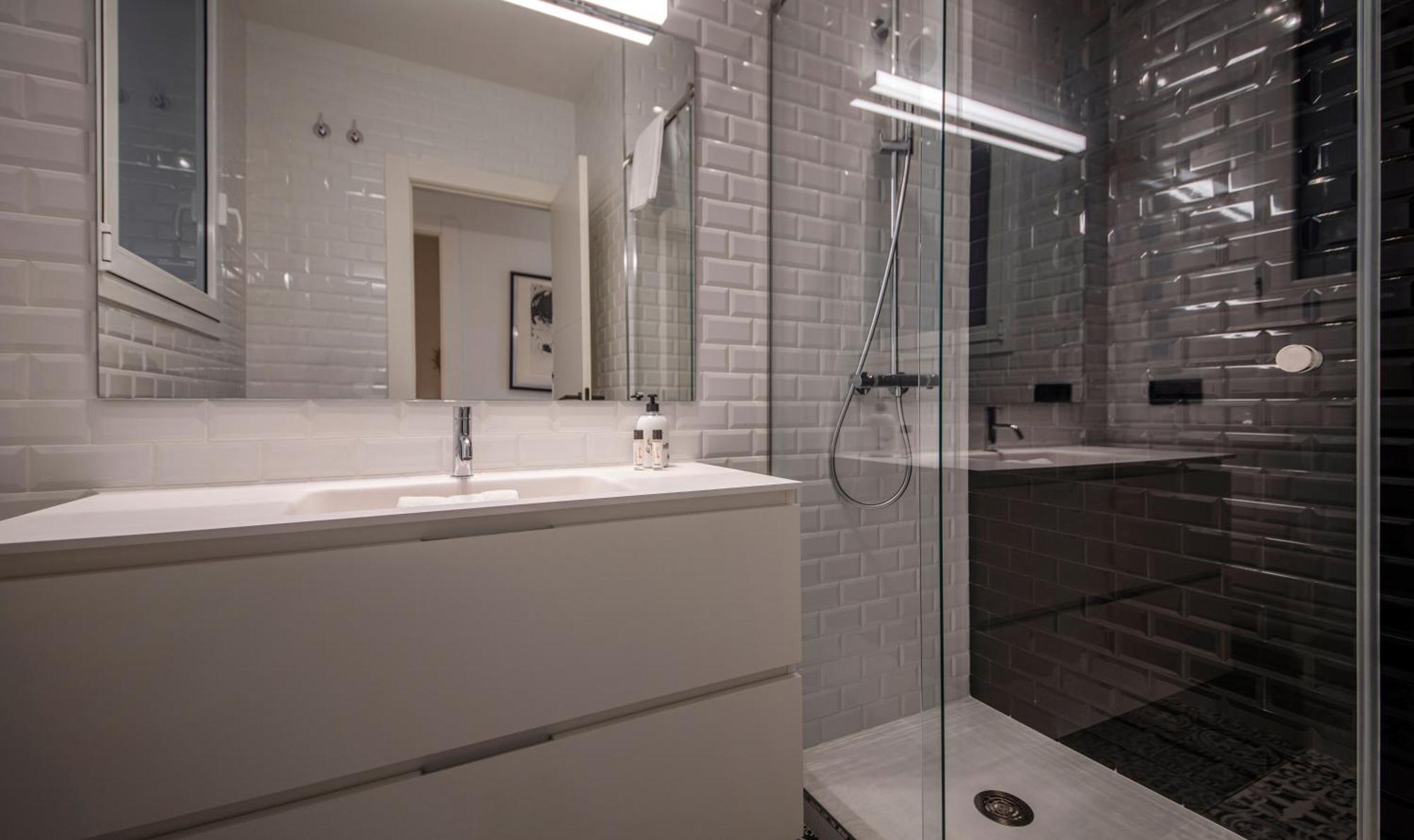 Apartment De Cuatro En Carrer Diputacio *