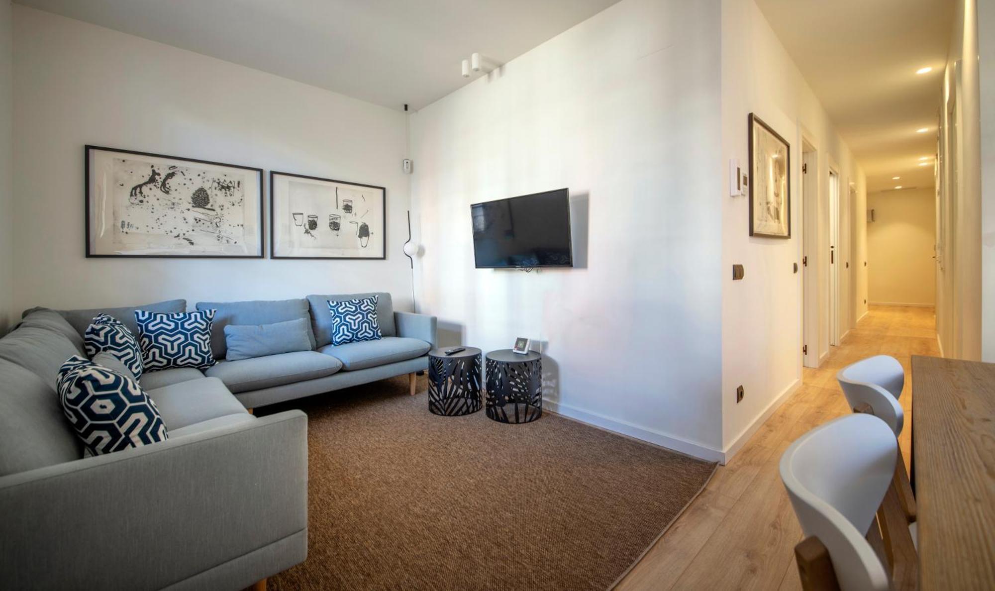 Apartment De Cuatro En Carrer Diputacio